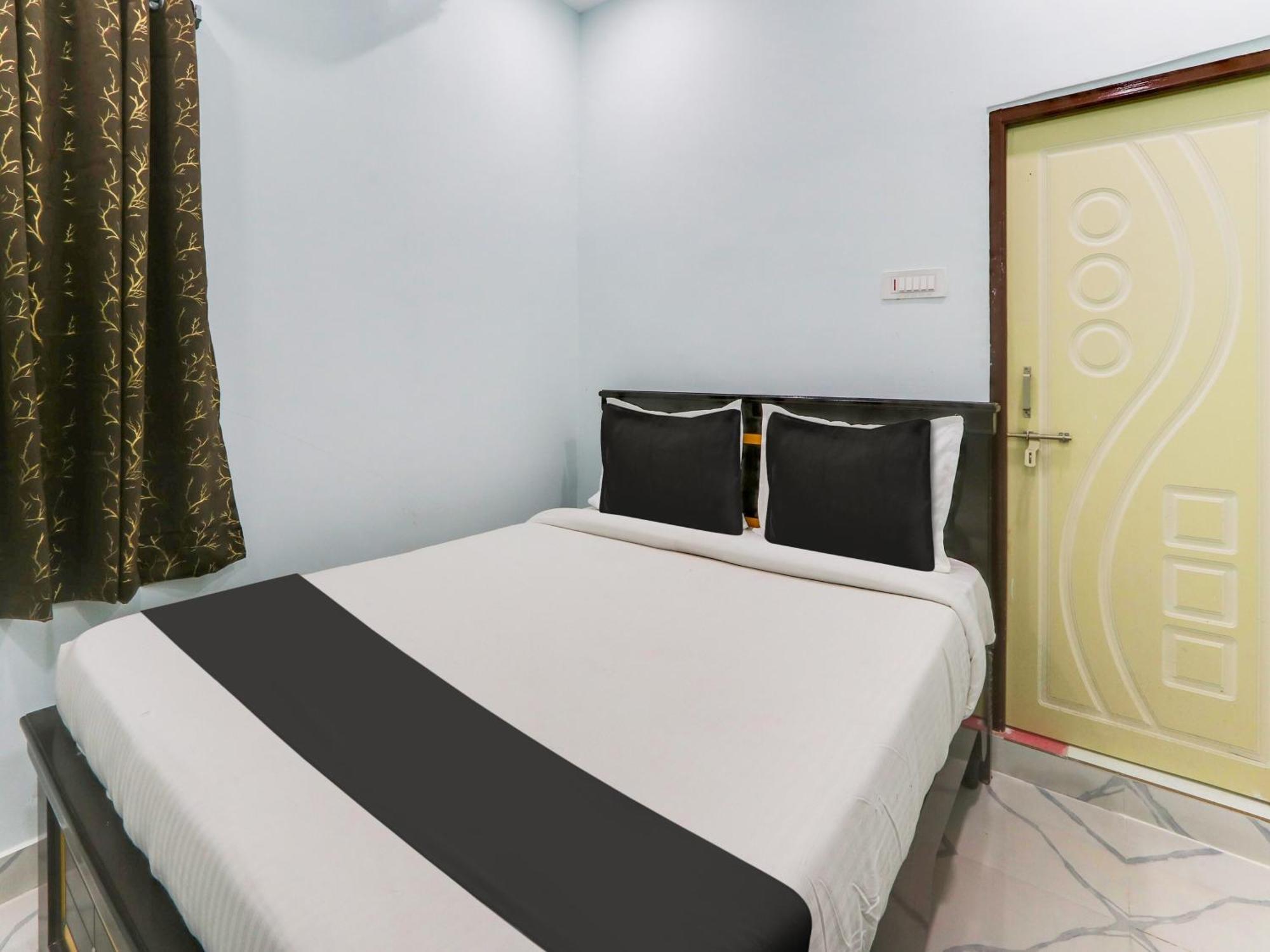 Hotel O Eashan Inn Warangal Ngoại thất bức ảnh